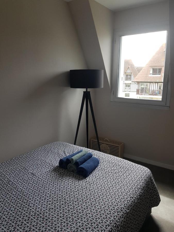 Appartement Liza 2 Pieces Vue Mer A Cabourg Exterior foto